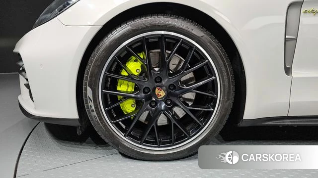 Porsche Panamera (971) id 4854841 из Кореи 26