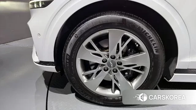 Genesis GV70 id 3401261 из Кореи 15