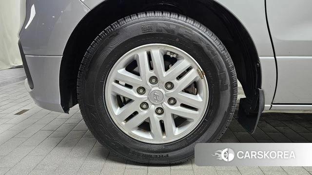 Hyundai The New Grand Starex id 4325119 из Кореи 15