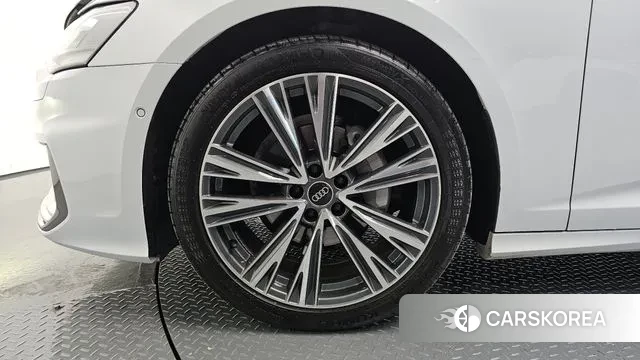 Audi A6 (C8) id 3405767 из Кореи 15