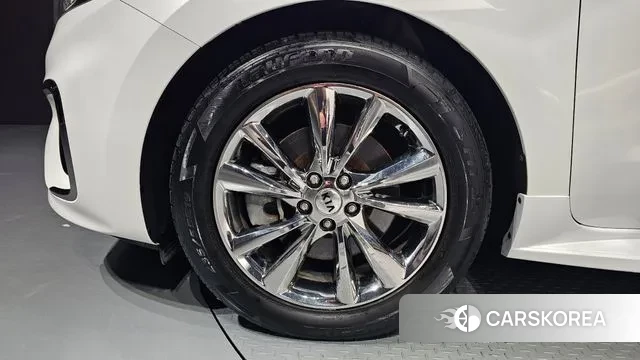 Kia The New Carnival id 3005046 из Кореи 15