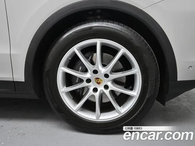 Porsche Cayenne (PO536) id 2714740 из Кореи 15