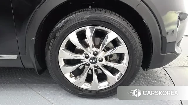 Kia The New Sorento id 3736818 из Кореи 15