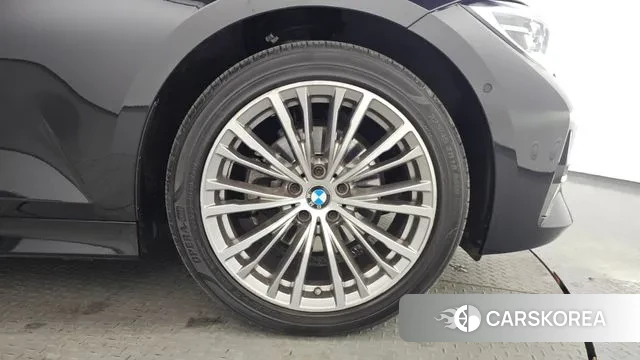 BMW 3 Series (G20) id 3753091 из Кореи 15