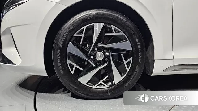 Hyundai The New Grandeur IG Hybrid id 3621231 из Кореи 15