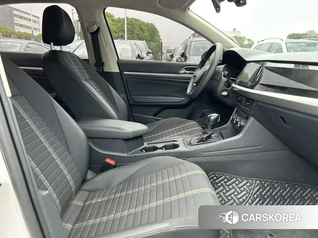 Volkswagen Lavida id 4399785 из Китая 12