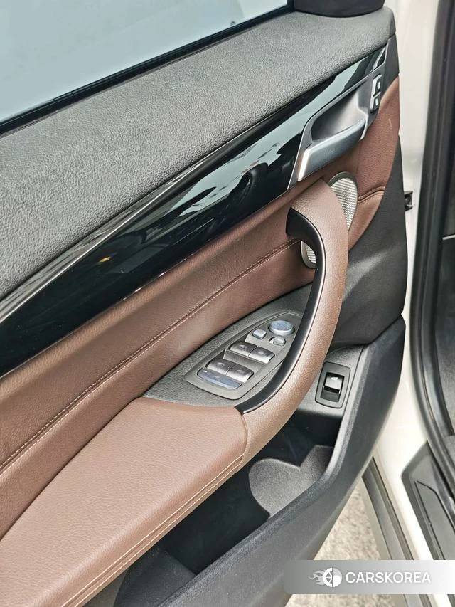 BMW X1 id 4272180 из Китая 13
