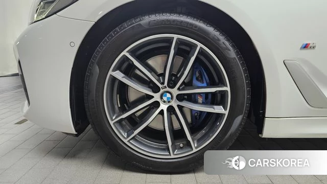 BMW 5 Series (G30) id 4281801 из Кореи 25