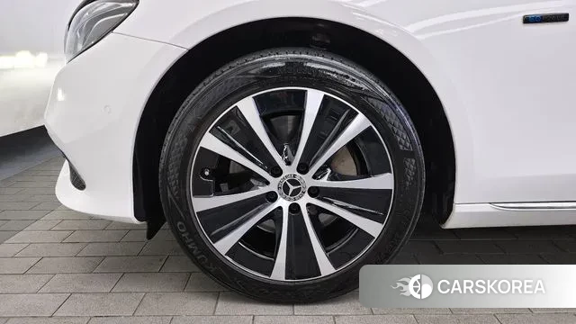 Mercedes-Benz E-Class W213 id 3742149 из Кореи 15