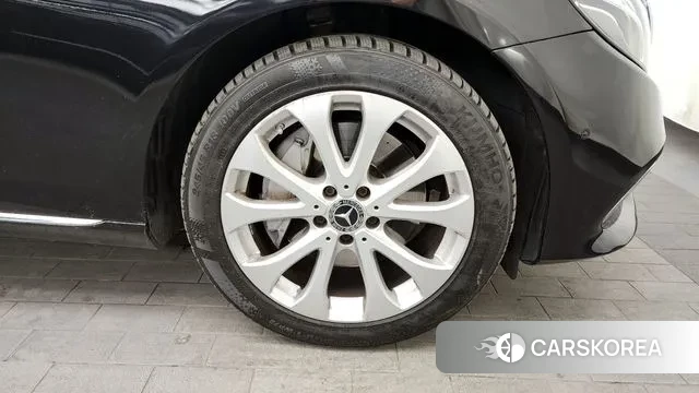 Mercedes-Benz E-Class W213 id 3608375 из Кореи 15