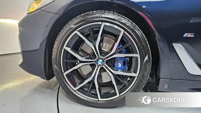 BMW 5 Series (G30) id 3865367 из Кореи 15