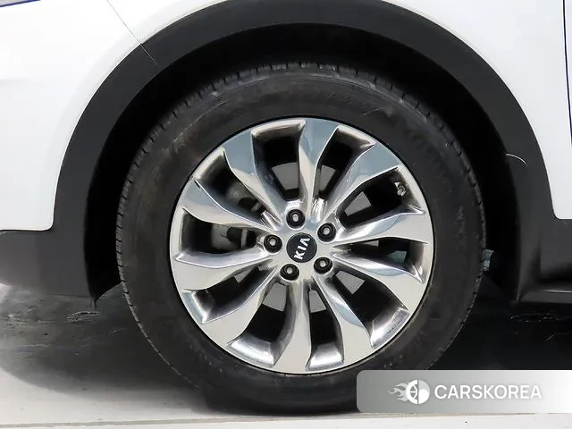 Kia The New Sorento id 3039379 из Кореи 15