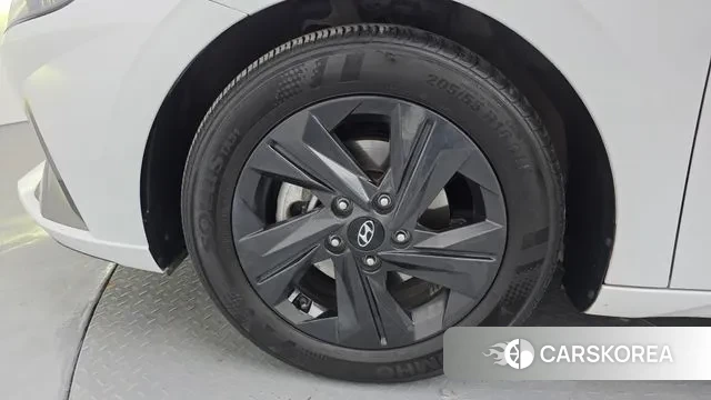 Hyundai Avante (CN7) id 3027963 из Кореи 15