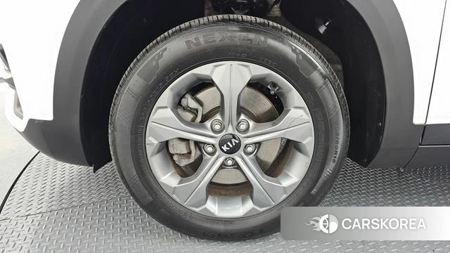 Kia Seltos id 4356453 из Кореи 15
