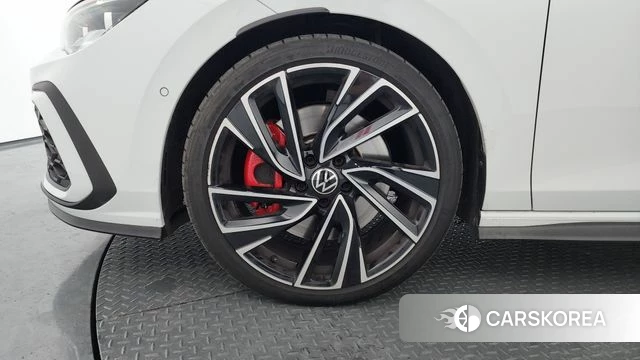 Volkswagen Golf 8th Generation id 4565802 из Кореи 15
