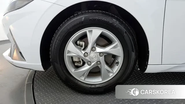 Hyundai Avante (CN7) id 3214321 из Кореи 15