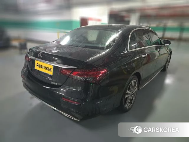 Mercedes-Benz E-class 2023 Черный из Китая, фото 5
