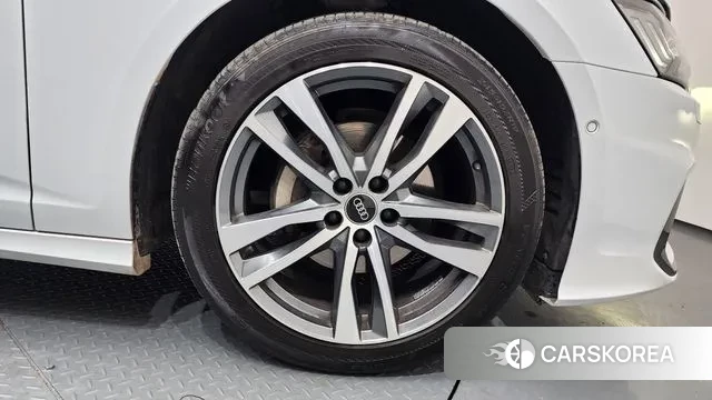 Audi A6 (C8) id 3605941 из Кореи 15