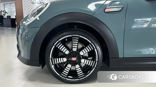 Mini Cooper S id 3733575 из Кореи 15