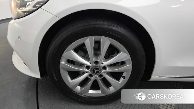 Mercedes-Benz C-Class W205 id 3813560 из Кореи 15