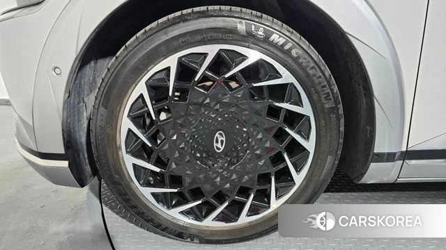 Hyundai Ionic 5 id 3964349 из Кореи 16