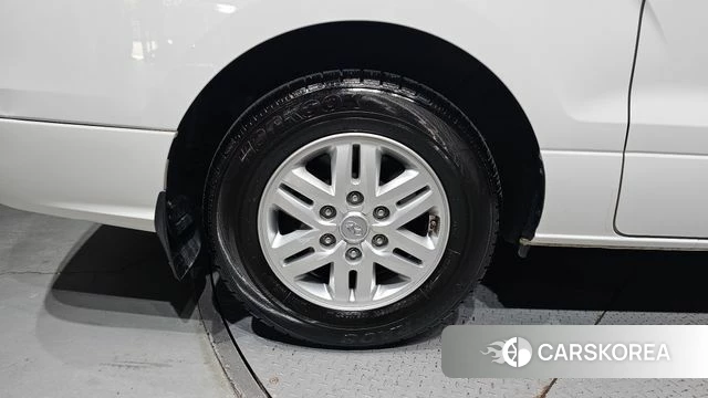 Hyundai The New Grand Starex id 4568485 из Кореи 15