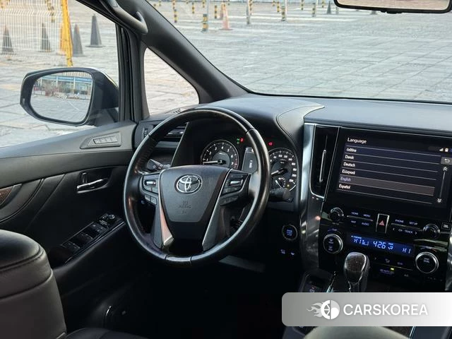 Toyota Elfa id 4257538 из Китая 21