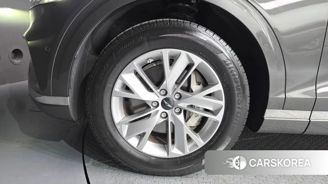 Genesis GV70 id 4516472 из Кореи 27