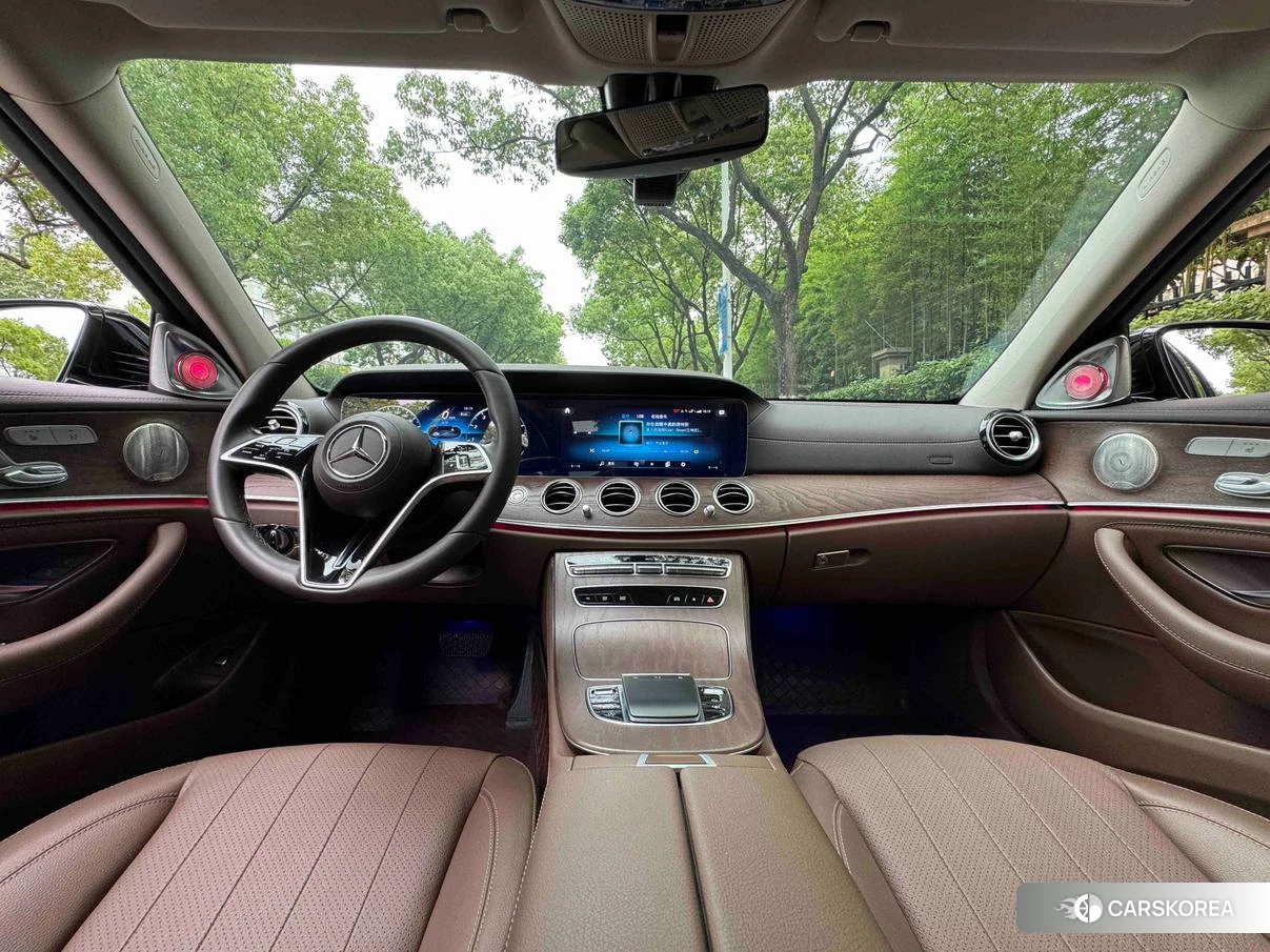 Mercedes-Benz E-Class id 4454308 из Китая 13
