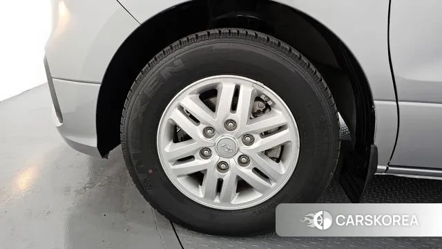 Hyundai The New Grand Starex id 3778197 из Кореи 15