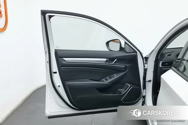 Honda Accord id 4262182 из Китая 19