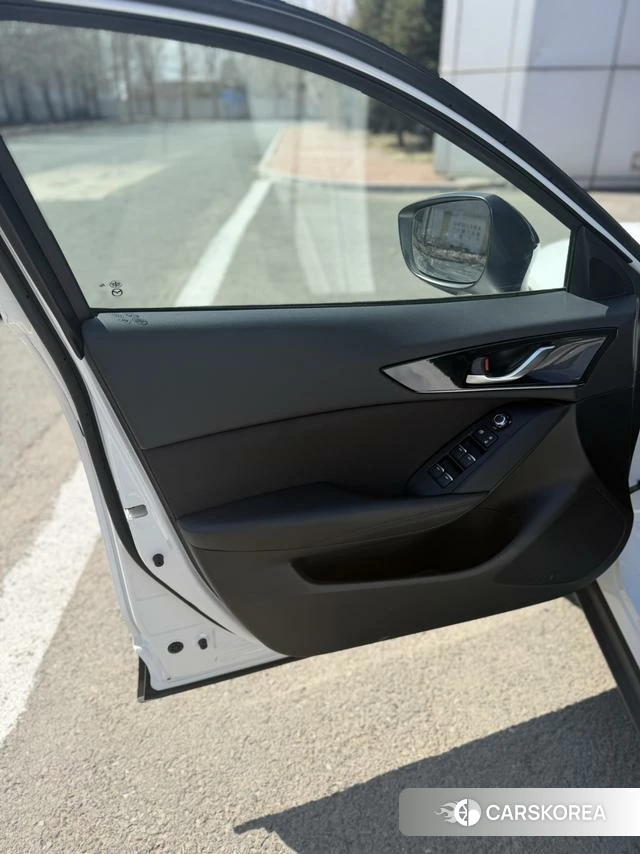 Mazda CX-4 id 4208035 из Китая 14