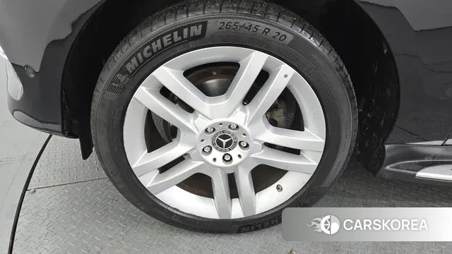 Mercedes-Benz GLE - Class W166 id 3449698 из Кореи 15