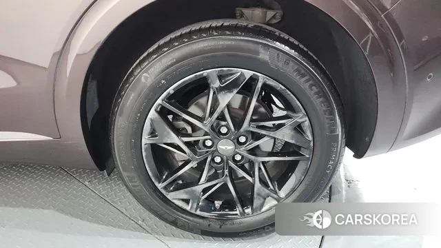 Genesis GV70 id 3562000 из Кореи 15