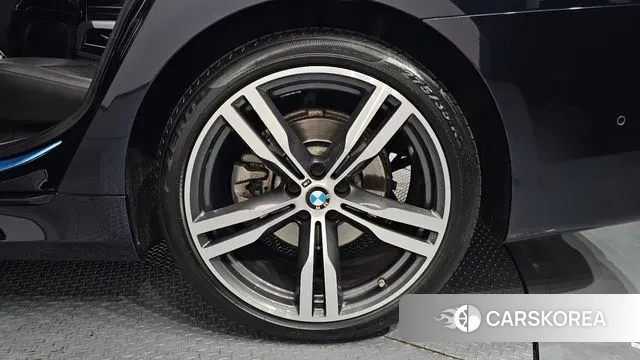 BMW 7 Series (G11) id 2902764 из Кореи 15