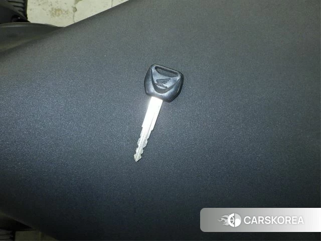 Honda REBEL 500 id 4184363 из Японии 19