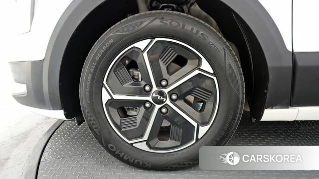Kia Di Ol Nu Niro id 4428733 из Кореи 15