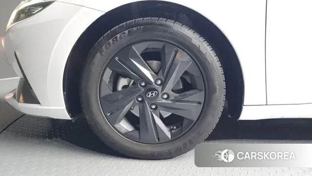 Hyundai Avante (CN7) id 3518641 из Кореи 15