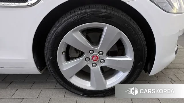 Jaguar XF (X260) id 3303030 из Кореи 15