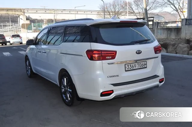 Kia The New Carnival id 3541663 из Кореи 15