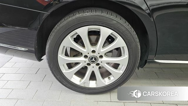 Mercedes-Benz E-Class W213 id 4543129 из Кореи 28