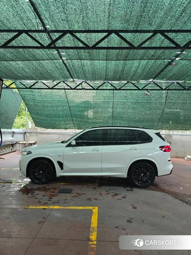 BMW X5 (G05) 2025 Белый из Кореи, фото 5