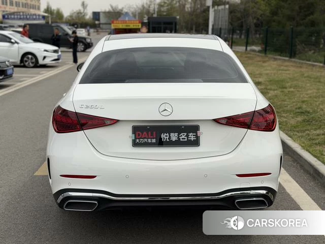 Mercedes-Benz Class C 2023 Белый из Китая, фото 5