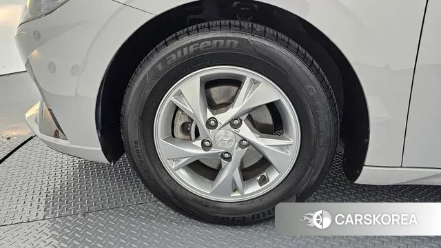 Hyundai Avante (CN7) id 3422701 из Кореи 15