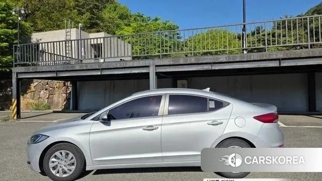 Hyundai Avante AD id 3024709 из Кореи 15