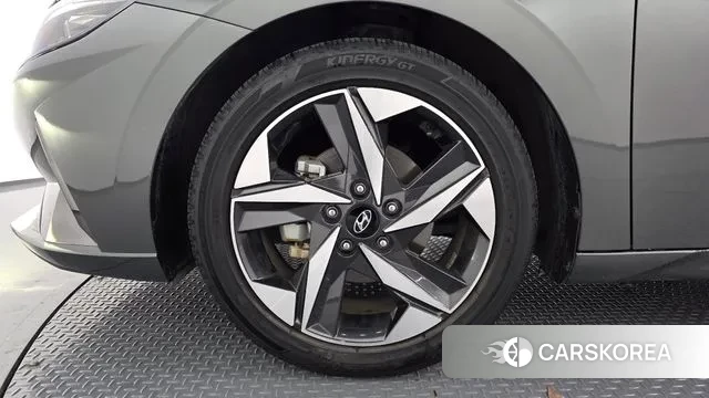 Hyundai Avante (CN7) id 3412460 из Кореи 15