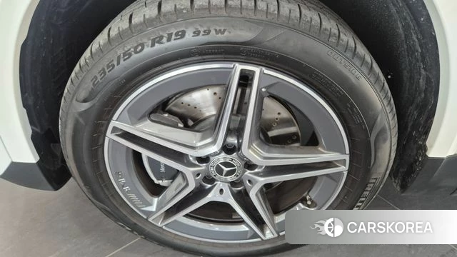 Mercedes-Benz GLA - Class H247 id 4321603 из Кореи 13