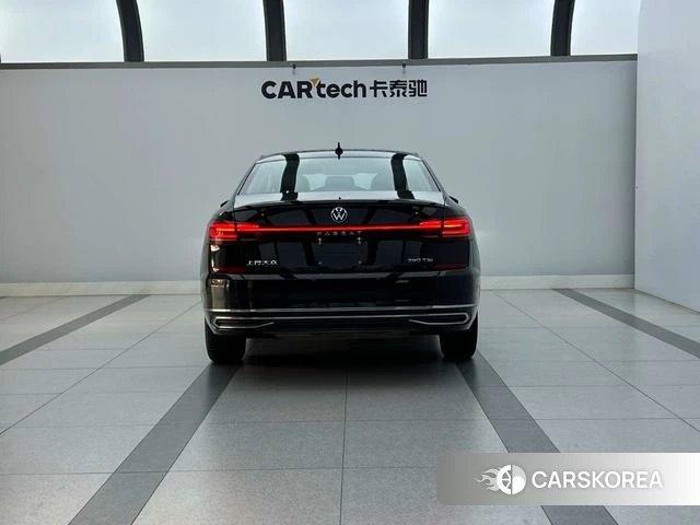 Volkswagen Passat id 4263085 из Китая 9