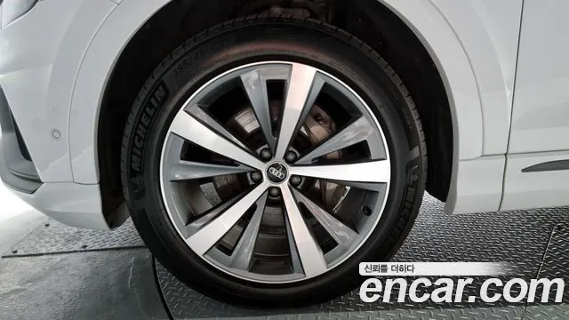 Audi Q8 (4M) id 2848278 из Кореи 15