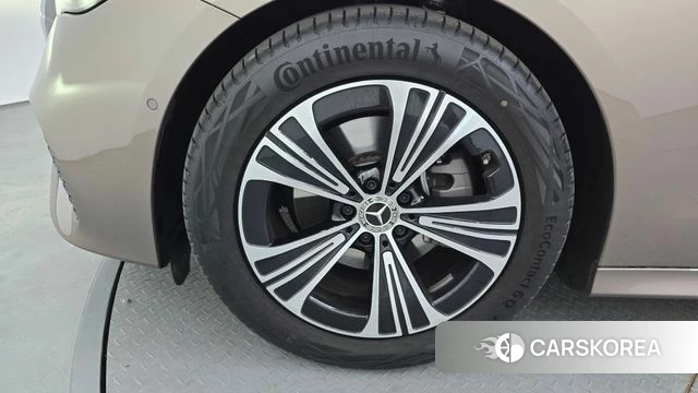 Mercedes-Benz E-Class W214 id 3952651 из Кореи 15